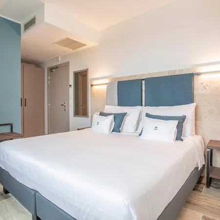 Riva Toscana Golf & 4*